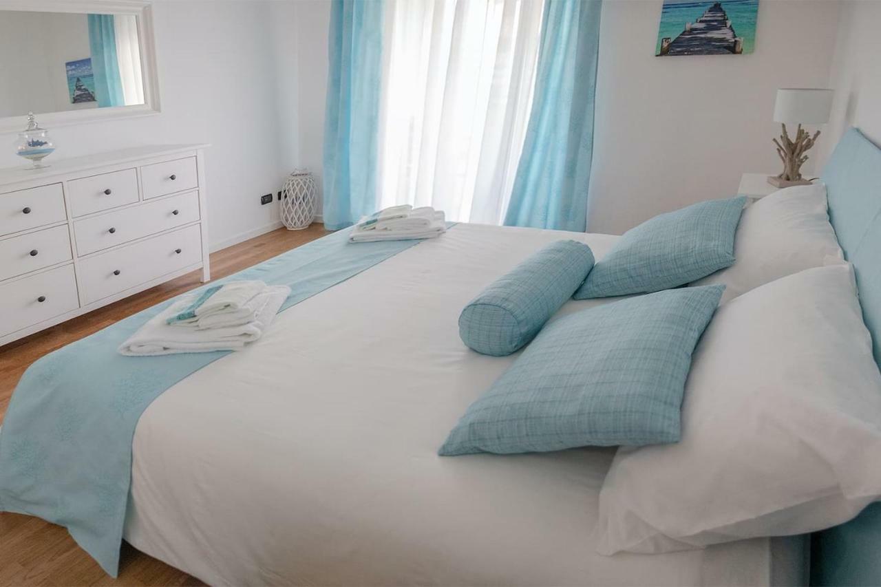 Bay View Apartment Porto Torres Eksteriør billede
